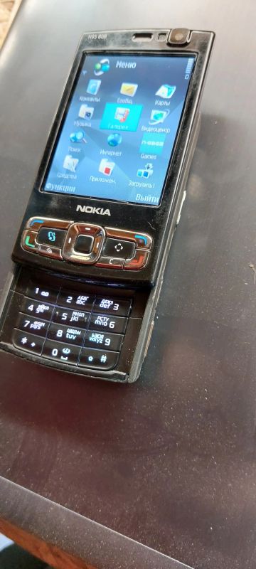 Лот: 19173263. Фото: 1. Nokia N-95, 8GB. Кнопочные мобильные телефоны
