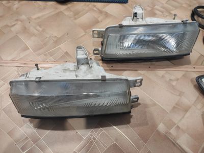Лот: 21424903. Фото: 1. фары Toyota Sprinter AE95. Оптика и освещение