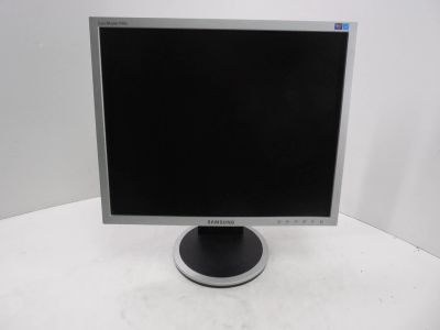Лот: 11042327. Фото: 1. ЖК Монитор Samsung SyncMaster... ЖК-мониторы