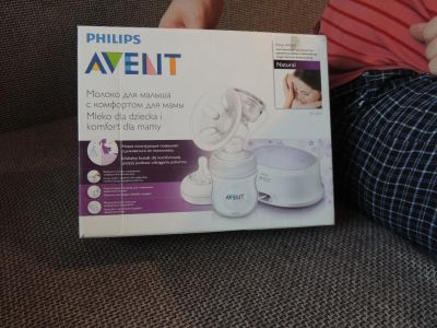 Лот: 6642436. Фото: 1. Электронный молокоотсос Philips... Всё для кормления