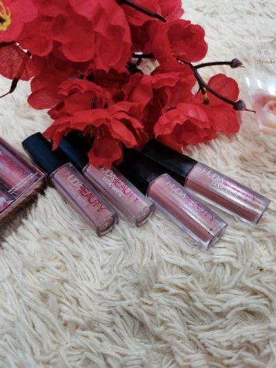 Лот: 17586837. Фото: 1. 💋Матовый блеск Hudabeauty❤. Макияж