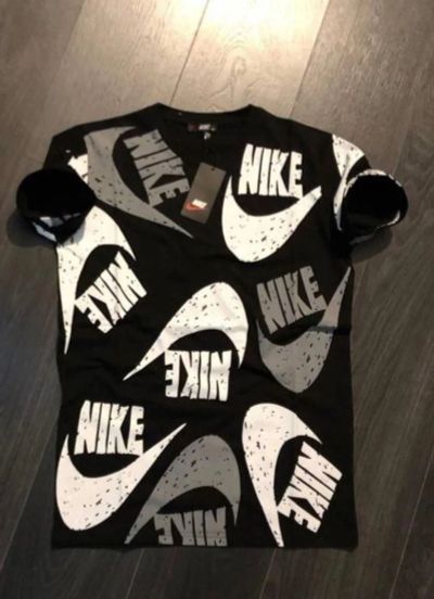 Лот: 25554232. Фото: 1. Мужская футболка Nike размер L... Футболки, поло