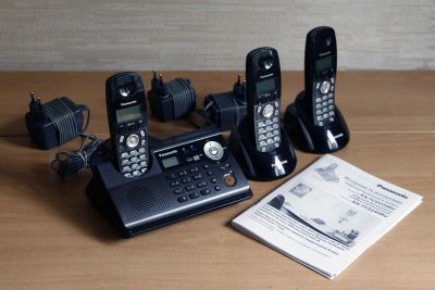Лот: 3221932. Фото: 1. Panasonic kx-tcd245ru + 2 дополнительные... DECT и радиотелефоны