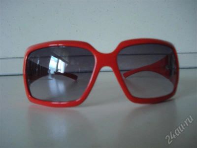 Лот: 397258. Фото: 1. очки Италия GUCCI с чехлом. Очки солнцезащитные