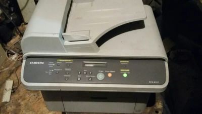 Лот: 8581375. Фото: 1. МФУ Samsung SCX-4321 неисправный. МФУ и копировальные аппараты