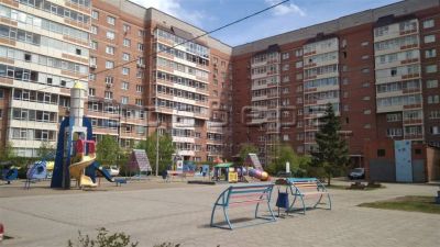 Лот: 13843320. Фото: 1. 3-комнатная квартира на ул. Алексеева... Квартиры, студии