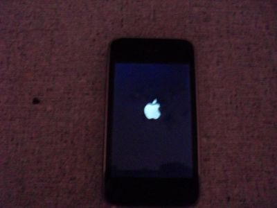 Лот: 4622383. Фото: 1. Iphone 3gs 16gb. Смартфоны
