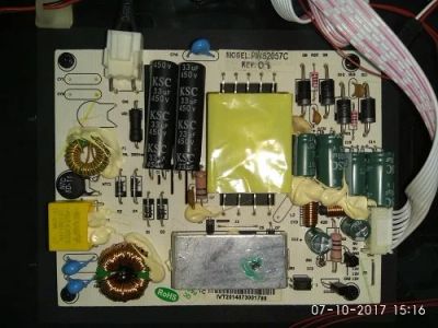Лот: 10440099. Фото: 1. psu PW52057C tv Rolsen RL-22E1302FT2C. Запчасти для телевизоров, видеотехники, аудиотехники