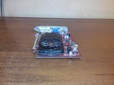 Лот: 3557427. Фото: 1. Продам видеокарту Radeon 7570. Видеокарты