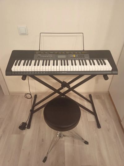 Лот: 21171171. Фото: 1. Синтезатор Casio CTK-2500. Клавишные