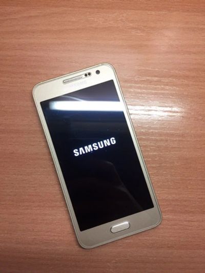 Лот: 12636344. Фото: 1. Смартфон Samsung Galaxy A3 SM-A300F... Смартфоны