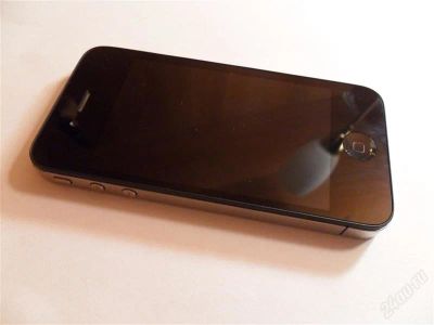 Лот: 2072765. Фото: 1. Iphone 4 16gb SimFree Черный. Смартфоны