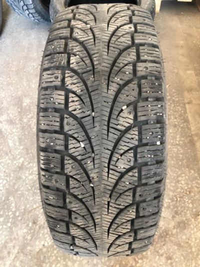 Лот: 16621002. Фото: 1. Зимние шины Pirelli 245/50 R18. Шины