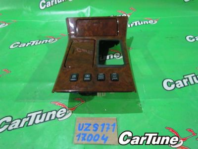 Лот: 10538921. Фото: 1. консоль кпп toyota crown majesta... Салон