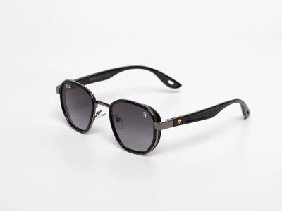 Лот: 21764873. Фото: 1. Очки Ray Ban. Очки солнцезащитные