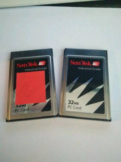 Лот: 15069387. Фото: 1. SanDisk pcmcia PC Card 32mb (К10... Карты памяти