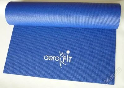 Лот: 2902615. Фото: 1. Коврик для йоги AeroFit. Спортивная символика и атрибутика