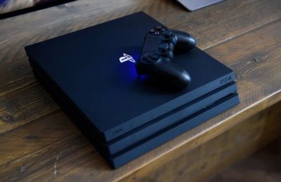 Лот: 14616385. Фото: 1. PS4 PRO прошитая. Игровые приставки, консоли