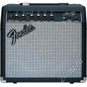 Лот: 946762. Фото: 1. Гитарный комбо Fender Frontman-15G. Гитарные эффекты и комбоусилители