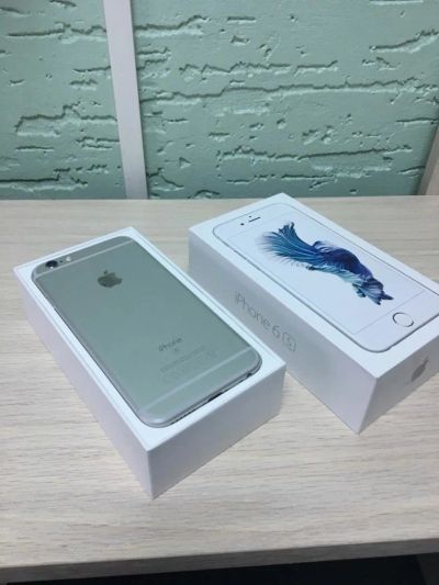 Лот: 9293796. Фото: 1. iPhone 6S 64 silver отличное состояние... Смартфоны