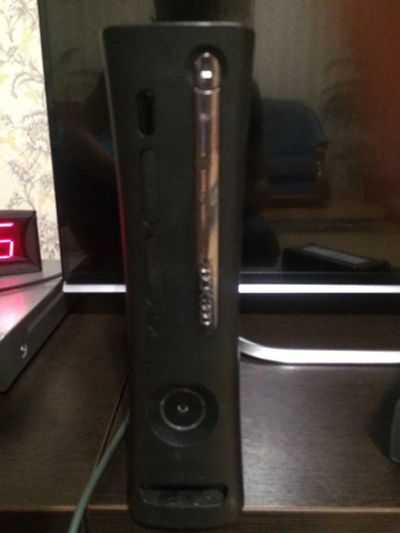 Лот: 8708339. Фото: 1. Xbox 360. Игровые приставки, консоли
