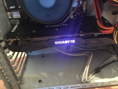 Лот: 12661496. Фото: 1. GeForce 1070 Gigabyte gaming g1. Видеокарты