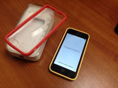 Лот: 10762250. Фото: 1. iPhone 5C 16Gb. Смартфоны
