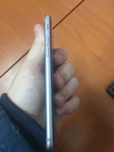 Лот: 13509754. Фото: 1. iPhone 6. Смартфоны