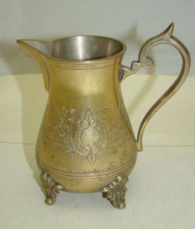 Лот: 11879448. Фото: 1. Молочник старинный (Q710). Предметы интерьера и быта