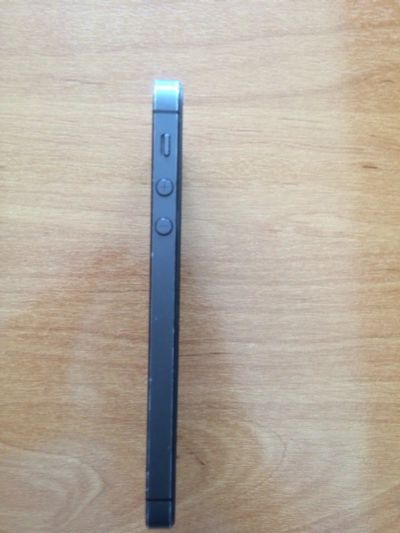 Лот: 7632038. Фото: 1. IPhone 5 16gb. Смартфоны