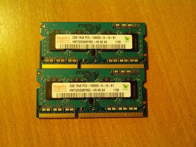 Лот: 4153274. Фото: 1. Две планки DDR3 PC-10600 для ноутбука... Оперативная память