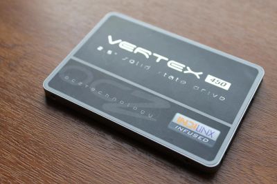 Лот: 11000327. Фото: 1. SSD диск на 256GB OCZ Vertex 450... SSD-накопители