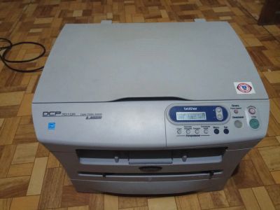 Лот: 13405032. Фото: 1. МФУ Brother DCP-7010R. МФУ и копировальные аппараты