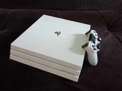 Лот: 15468710. Фото: 1. Sony Playstation 4 pro 1 TB. Игровые приставки, консоли