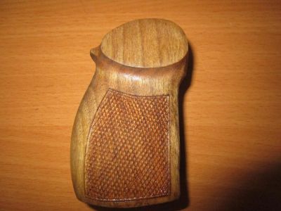 Лот: 5390471. Фото: 1. Рукоятка из дерева МР 654 К 20... Аксессуары, запчасти