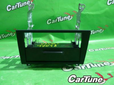 Лот: 10542472. Фото: 1. рамка магнитофона toyota aristo... Салон