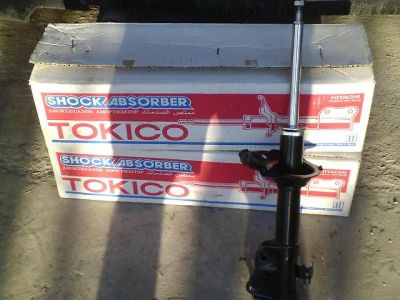 Лот: 4283930. Фото: 1. Стойки Tokico B3291,B3292 передние... Ходовая, подвеска, рулевое управление