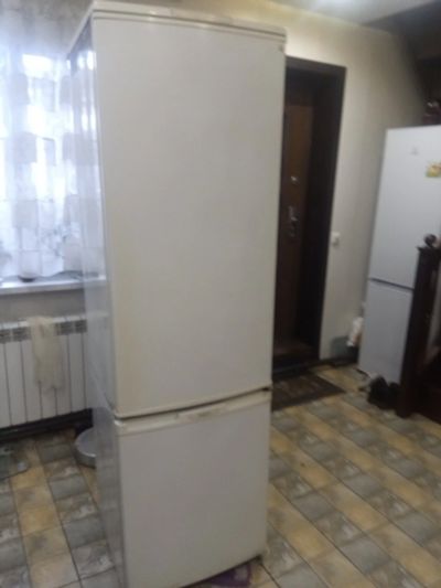 Лот: 15056771. Фото: 1. холодильник Бирюса 228 с рубля... Холодильники, морозильные камеры