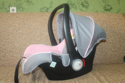 Лот: 11266077. Фото: 1. Продам автолюльку Lucky Baby... Детские автокресла
