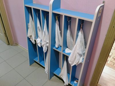Лот: 15956352. Фото: 1. шкаф для полотенец 2х ярусный. Шкафы, стеллажи, комоды