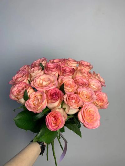 Лот: 25601558. Фото: 1. 6. Букет из 23 роз. Свежие цветы