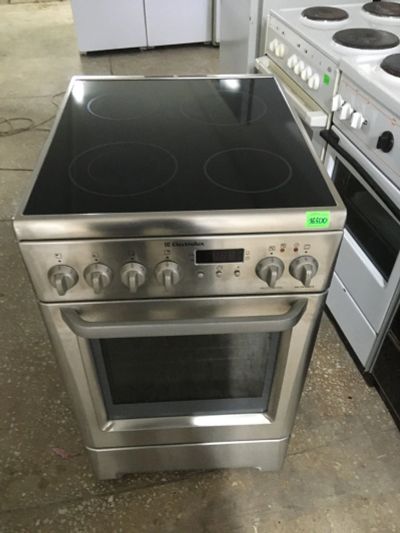 Лот: 15092524. Фото: 1. Плита Electrolux. Плиты, духовые шкафы, варочные поверхности