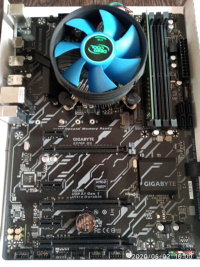 Лот: 15917337. Фото: 1. Gigabyte Z370P D3. Материнские платы