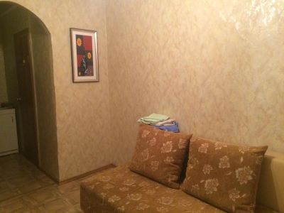 Лот: 5362835. Фото: 1. уютная гостинка посуточно и по... Квартиры, студии