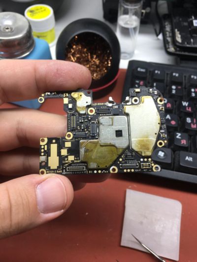 Лот: 18939115. Фото: 1. Материнская плата Xiaomi Redmi... Микросхемы и платы