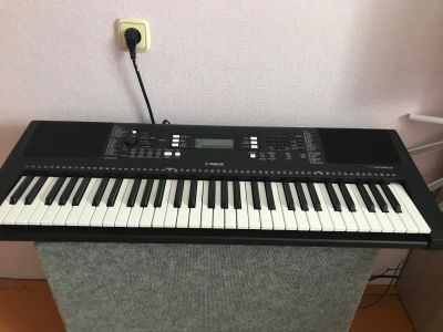 Лот: 16150306. Фото: 1. Синтезатор. Клавишные