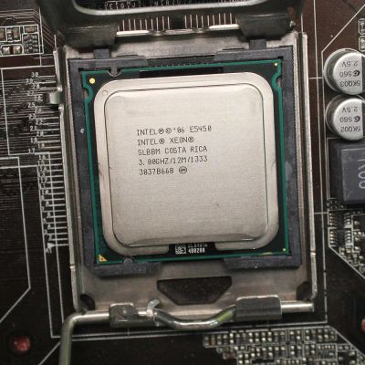 Лот: 18577533. Фото: 1. Куплю проц Xeon под 775 или Core2Quad. Процессоры