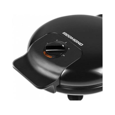 Лот: 14937772. Фото: 1. Вафельница Redmond RSM-1405 Black... Формы для запекания, выпечки