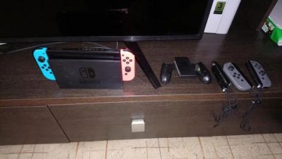 Лот: 12776236. Фото: 1. Joy con (Либо неон, либо серые... Аксессуары для игровых приставок, консолей, геймпады