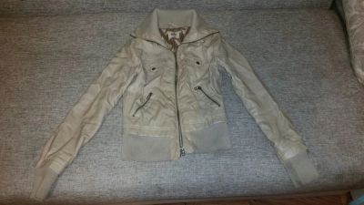 Лот: 9072696. Фото: 1. куртка иск. кожа зара. Верхняя одежда